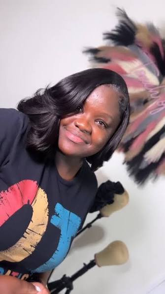 A classic feathered BOB😍 Had to take it back to where it all started.🙌🏽😊, Who else is obsessed with the movement in this Bob? Should I add to booking site?👀, #quickweavebob #palmbeachhairstylist ...