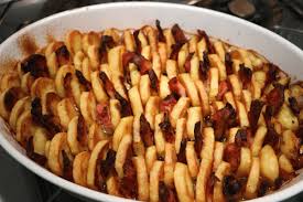 Pommes Boulangeres Les Pommes Boulangeres C Est Un Grand Classique De La Cuisine Familiale Francaise Ce Sont En 2020 Boulanger Cuisine Cuisine Cuisson Des Aliments