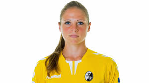 Laura giuliani (sv) futbolista italiana (es); Spieltag Tabelle Flyeralarm Frauen Bundesliga Ligen Frauen Ligen Wettbewerbe Dfb Deutscher Fussball Bund E V