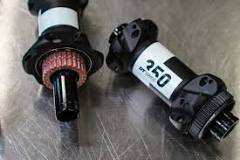DT Swiss hubs with Ratchet - method of operation, service ...