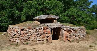 Habitat Prehistorique De Provence Ne Servait Pas D Habitat Mais De Sepultures Collectives Gorges De Verdon Habitat Prehistoire