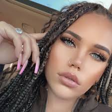 Jamie Kerner (@jamiekernz)