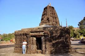 Amruteshwar Temple, Bhandardara ...