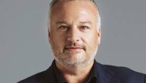 Who is Chris Ottaway and why has he been chosen to lead e&s?