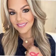 Aileen Capellan's Instagram, Twitter & Facebook