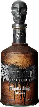 Explore our huge selection of tequilas and mezcals at the best prices. Padre Azul Tequila Anejo Super Premium 100 Agave 38 Vol 1 X 0 7 L Amazon De Bier Wein Spirituosen