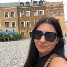 Nie odbieram telefonów od obcych numerów — pewnie nie tylko ja. Po pierwsze  dlatego, że nienawidzę rozmawiać przez telefon. Po drugie dlatego, że  dzięki temu omijam potencjalnych oszustów. I w myśl tego