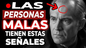 08/08/24 El linaje paterno. Historias desde el corazón. Rafaela Nieves  Martín