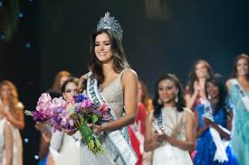 Tras convertirse en señorita colombia participó en miss universo 2010, haciendo parte de las quince semifinalistas y ocupando el doceavo lugar. Miss Universe 2014 Colombia S Paulina Vega Wins The Crown List Of The Last 20 Winners Photos Ibtimes India
