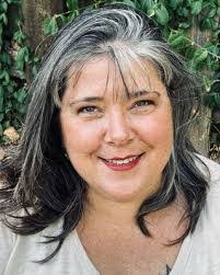 Erin Canada's Instagram, Twitter & Facebook