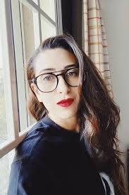 Karisma kapoor (born 25 june 1974) is an indian film actress. 10 Beauty And Wellness Tricks You Can Learn From Karisma Kapoor S Instagram Vogue India