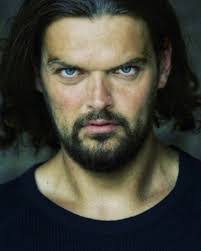 Daniel Lonergan's Instagram, Twitter & Facebook