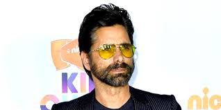 Jonas Fuller's Instagram, Twitter & Facebook