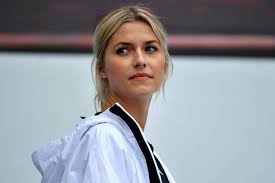 Was zum henker trink ich da?! Lena Gercke Joins Alex Zverev For An Exhibition Match At The Bmw Open In Munich Germany 260419 3