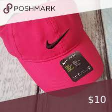 Nwt Nike Hat Cap Girls 4 7 Pink New With Tags Nike Hat Boys Girls 4 7 Pink With Black Logo Velcro Strap Nike Accessories Ha Nike Hat Cap Girl Nike Accessories