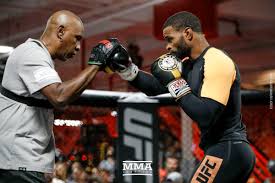 Jake paul will take on former ufc welterweight champion tyron woodley in his next bout, the athletic reported monday. F3rswflx2yus8m