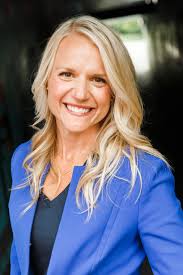 Finding Her Career in the World of Banking