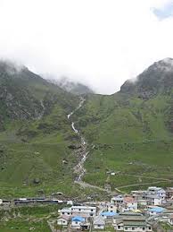 Get latest kedarnath yatra tips, information guide, weather road conditions and kedarnath temple tours with sacred yatra. Kedarnath Wikipedia