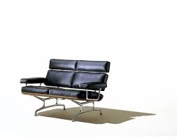 Buy eames vintage browse & buy used original, authentic and vintage eames pieces from across the globe in our easy to use marketplace that's open to all. Herman Miller Eames Sofa 2 Seatã®ã¡ã¤ã³åç ã¤ã¼ã ãº ã½ãã¡ åä½ å®¶å·ã®ã¢ã¤ãã¢
