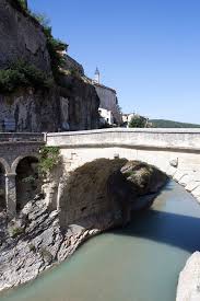 Vaison La Romaine Le Fameux Pont Romain De Vaison La Romaine Vaison La Romaine Pont Beau Paysage
