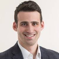 Andrew Moses's Instagram, Twitter & Facebook