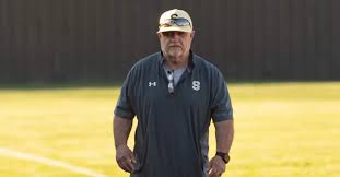 Springfield's Daniel Owsley records 200th career win in season-opener  versus East Robertson