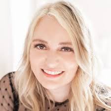 Ciara Palmer (@ciararosepalmer)