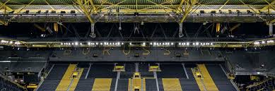 Simule a tabela de jogos e de classificação da liga dos campeões da uefa, simule para ver quem se classifica para vagas em outras competições, digite os gols do time mandante e do time visitante. Zumtobel Group Beleuchtet Bvb Stadion Dortmund Highlight