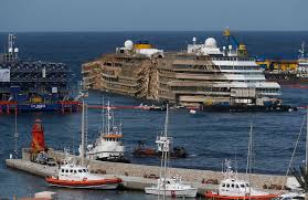 Aboard were 4229 passengers and crew. Schettino On Trial Italian Court Orders New Search Of Costa Concordia Wreck Gcaptain
