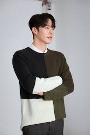 Kill it (2019) after playing the role of a policeman, in the next drama, he turned into an elite killer. Jang Kiyong Drama Poster Shooting Of My Roommate Is A Gumiho Behind The Scene Kpopmap