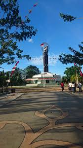Pontianak is situated near the equator, in kalimantan indonesia, on the west coast of borneo island. City On The Equator Line Pontianak Borneo West Kalimantan Indonesia Indonesia Seni