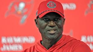 HS athlete dies after log used in drill falls