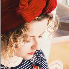 Danielle Sharp (@sharpdanie)