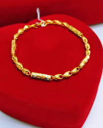 Reka bentuk bergaya terkini dalam gelang emas adalah reka bentuk gelang emas 10 gram. Kedai Emas Shida Posts Facebook