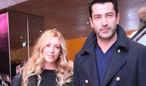 14 ağustos 1987, i̇stanbul), türk sinema, tiyatro ve dizi oyuncusudur.14 ağustos 1987 yılında i̇stanbul'da doğdu. Kenan Imirzalioglu Ve Sinem Kobal Dan Yeni Dizi Aciklamasi