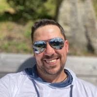 Tom Bohl's Instagram, Twitter & Facebook