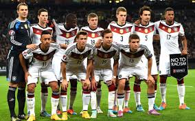 Le programme tv foot des matchs en direct de allemagne sur les différentes chaines de télévision et streaming (canal+, bein sports, telefoot, rmc sport, etc.). Un Film Sur Le Titre Mondial De L Allemagne Va Bientot Sortir Au Cinema Rtl Sport