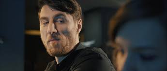 Noaptea Luminile se Sting (Short 2018)