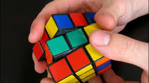 Adolescente Rompe Record Mundial Resolviendo El Cubo De Rubik En 5 Segundos Youtube