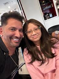 Tyler Kelch's Instagram, Twitter & Facebook