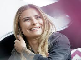 @kretzsche1973 schaut nochmal drüber, ob… Sophia Thomalla Im Interview Ich Gehe Nicht Mit Dem Trend Lifestyle National Vienna At