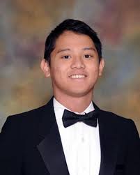 Two top grads, 10 4.0s will lead MCHS at commencement