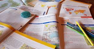 Per luca sarebbe impossibile riprodurre fedelmente i colori e le caratteristiche di. Le Carte Geografiche E Loro Classificazione Homework Muffin