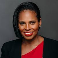 Carrie Nall's Instagram, Twitter & Facebook