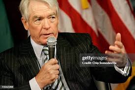 129 Charles Schwab Corporation Stock Photos, High-Res Pictures, and Images 