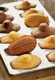 Madeleines Traditionnelles De Commercy Recette Recettes Gastronomiques Alimentation Faire Fondre Du Chocolat