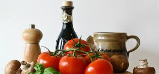 Aus diesem grund sollte ein kochen ohne kohlenhydrate nur temporär stattfinden und nicht dauerhaft sein, da die eigene gesundheit sonst. Kochen Ohne Kohlenhydrate Diese Zutaten Solltest Du Zuhause Haben Utopia De