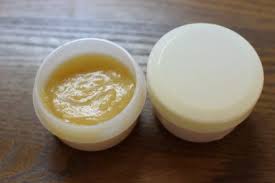 子供の肌荒れ びわの葉エキスで作るクリームの効果がすごい 手作り はれうさぎの耳より情報ブログ