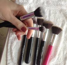 how to wash your make up brushes