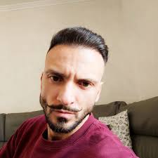 L'ho visto cadere di spalle, come un sacco di patate”... Ecco com'è stata  la grottesca rissa avvenuta fra Mike Tyson , il 'King Kong' del pugilato e  il leader della gang più